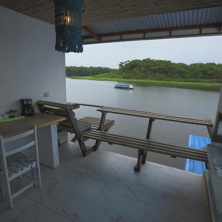 Hotel Pura Natura Riverside Tortuguero Exterior foto